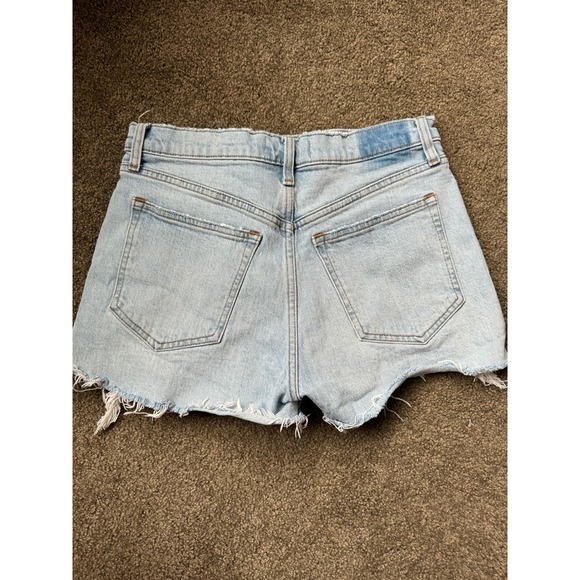 Abercrombie High Rise Mom Short - Picture 2 of 3